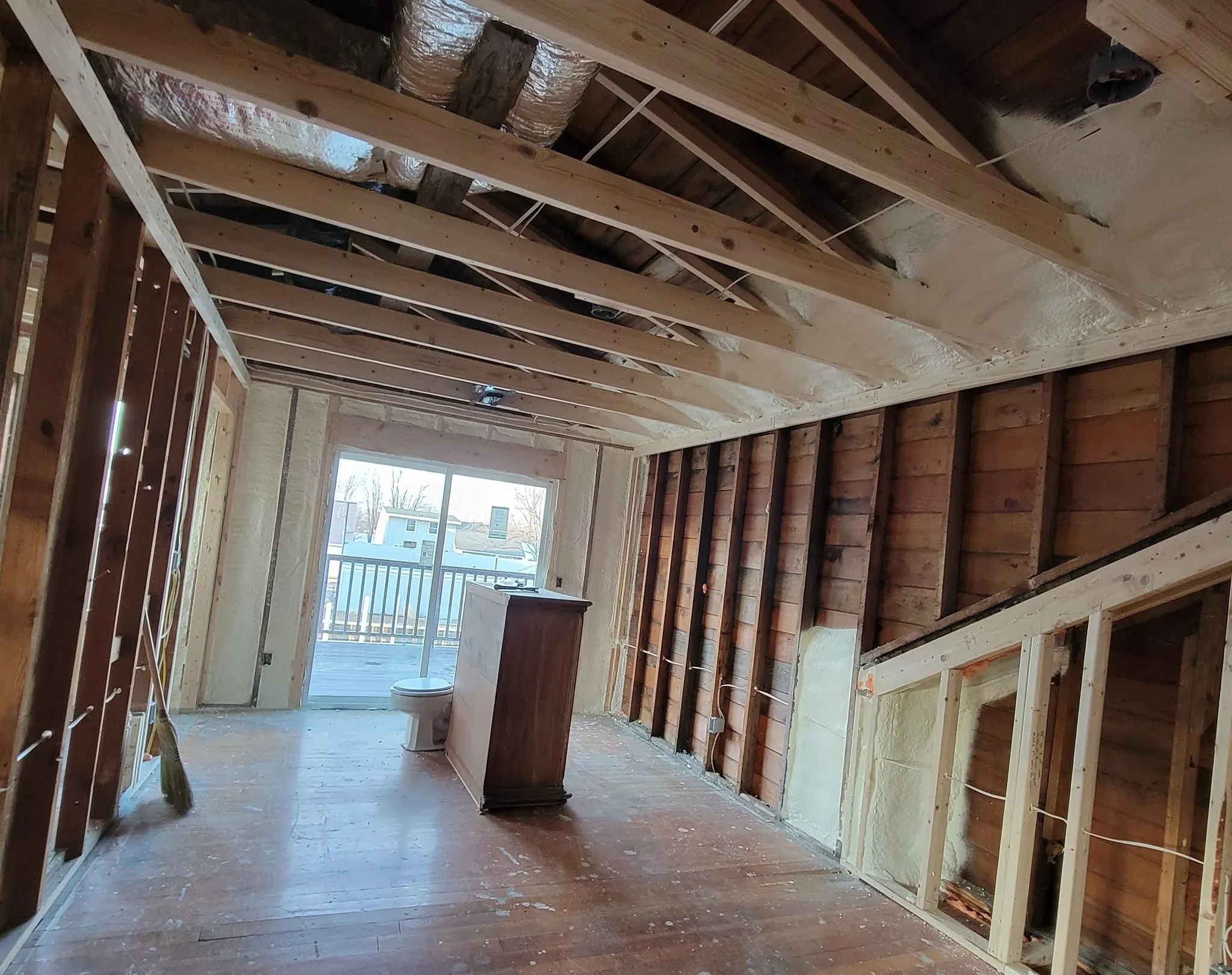 Eastpointe MI’s Go-To Experts for Energy-Efficient Spray Foam (1) Energy-Efficient Spray Foam in Eastpointe MI’s