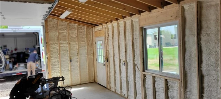 spray foam insulation